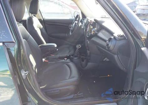 2018 Mini Hardtop Cooper z USA, uszkodzony, nr VIN WMWXU1C58J2F80779